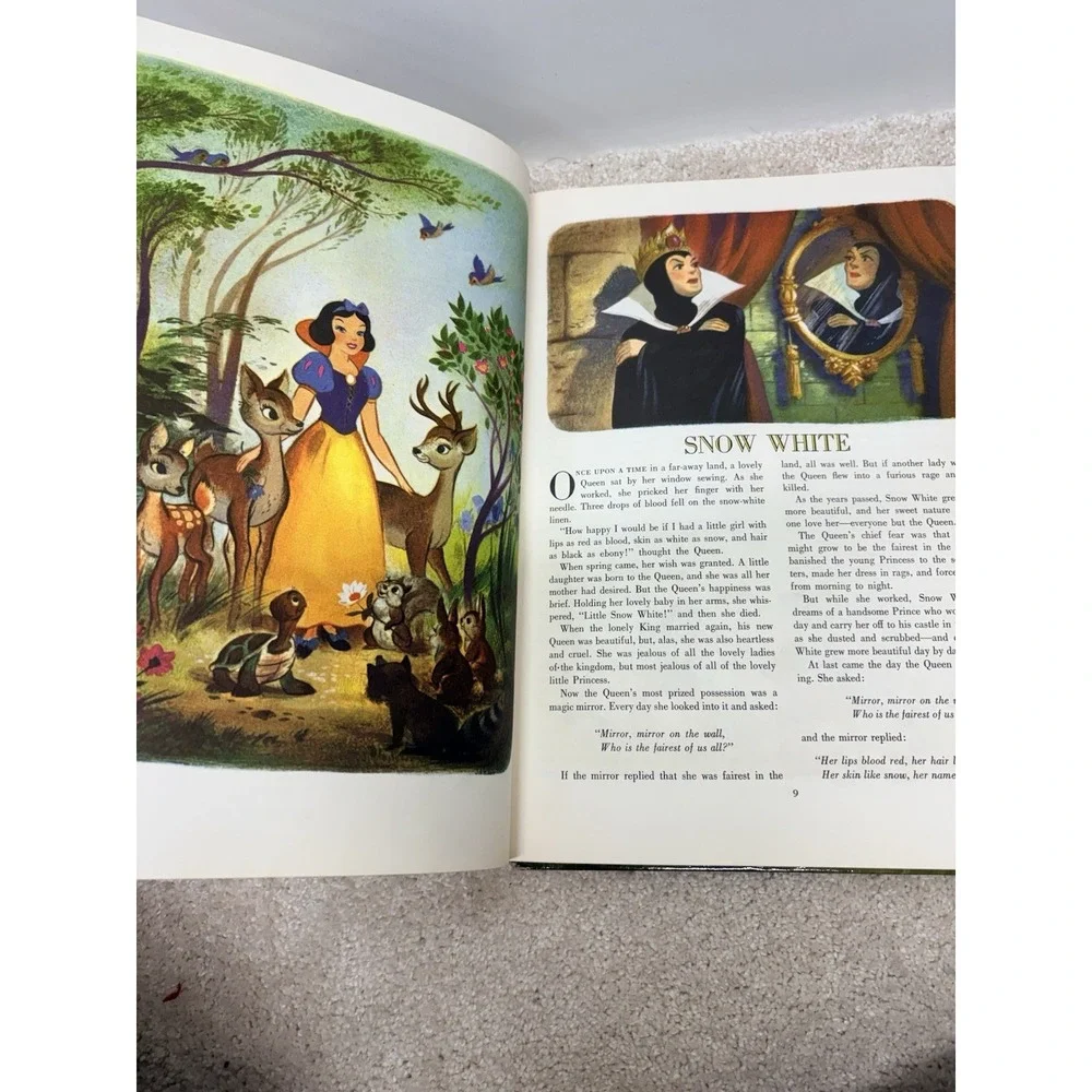 Walt Disney's Treasury 21 Best-Loved Stories Golden Press 1953 Giant Golden Book
